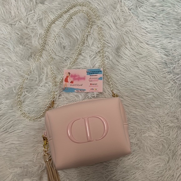 Pink dior pouch - Picture 6 of 7